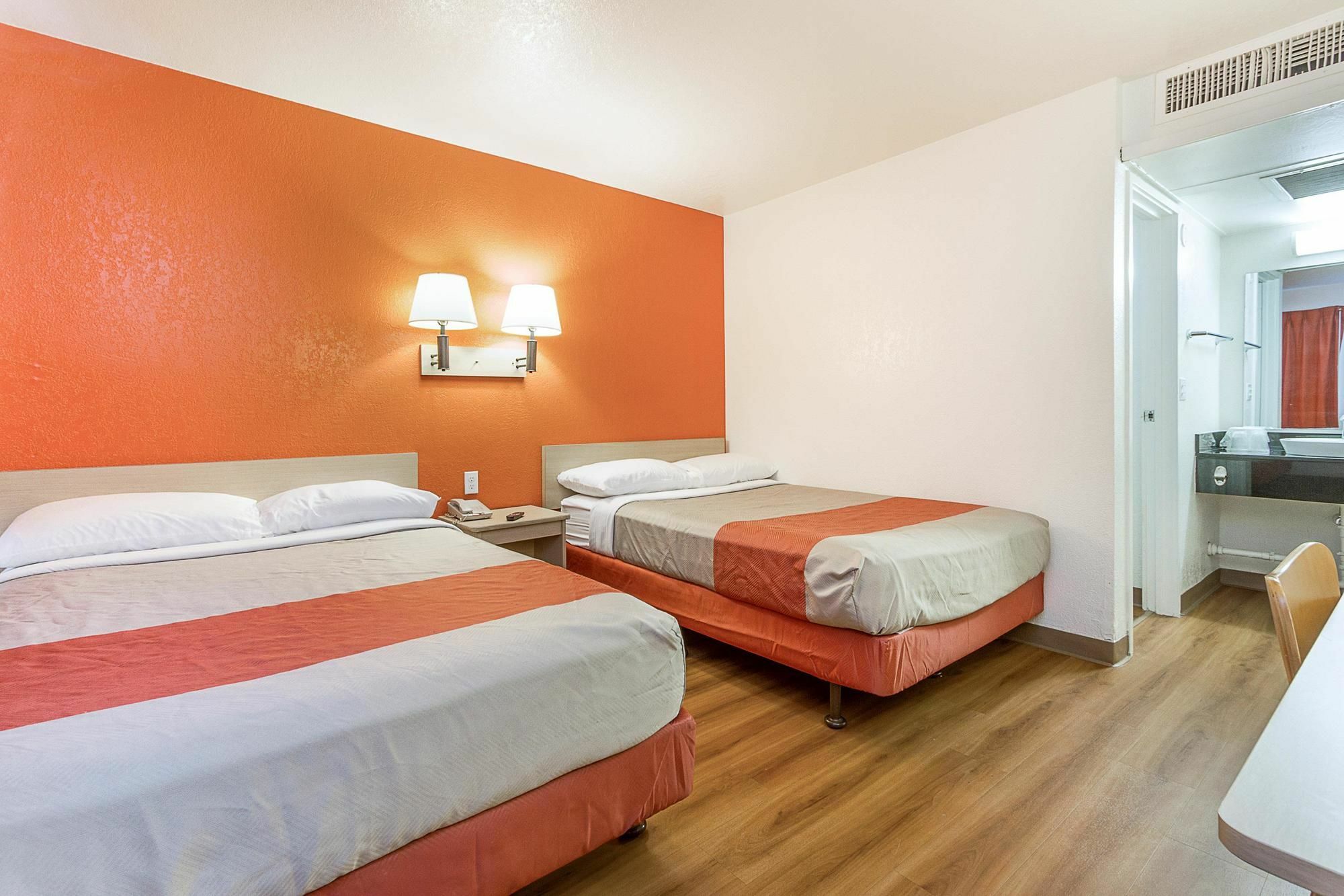 Motel 6-Phoenix, Az - North Bell Road エクステリア 写真